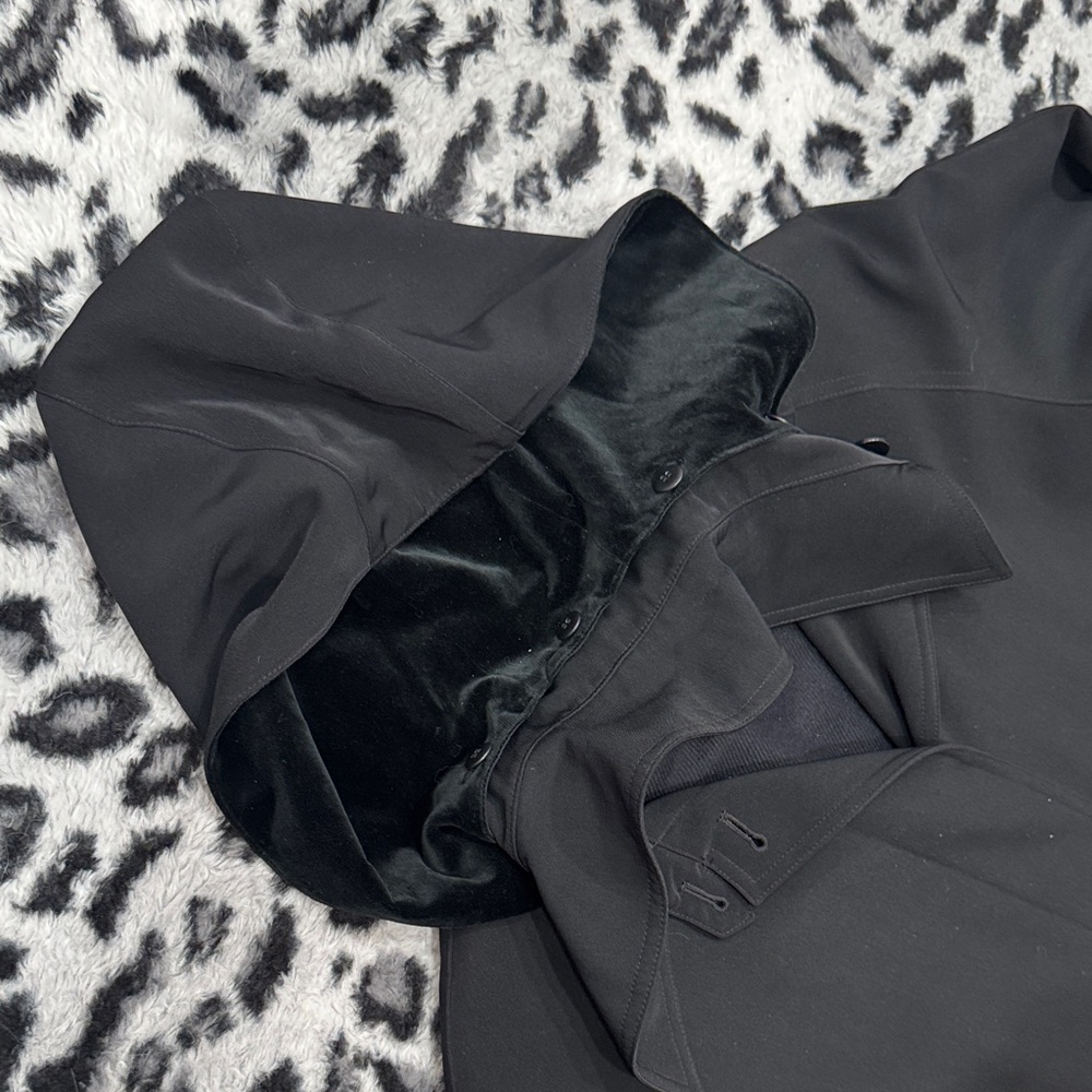 Gallery Black Trench Coat With Detachable Hood - Picture 4 of 8